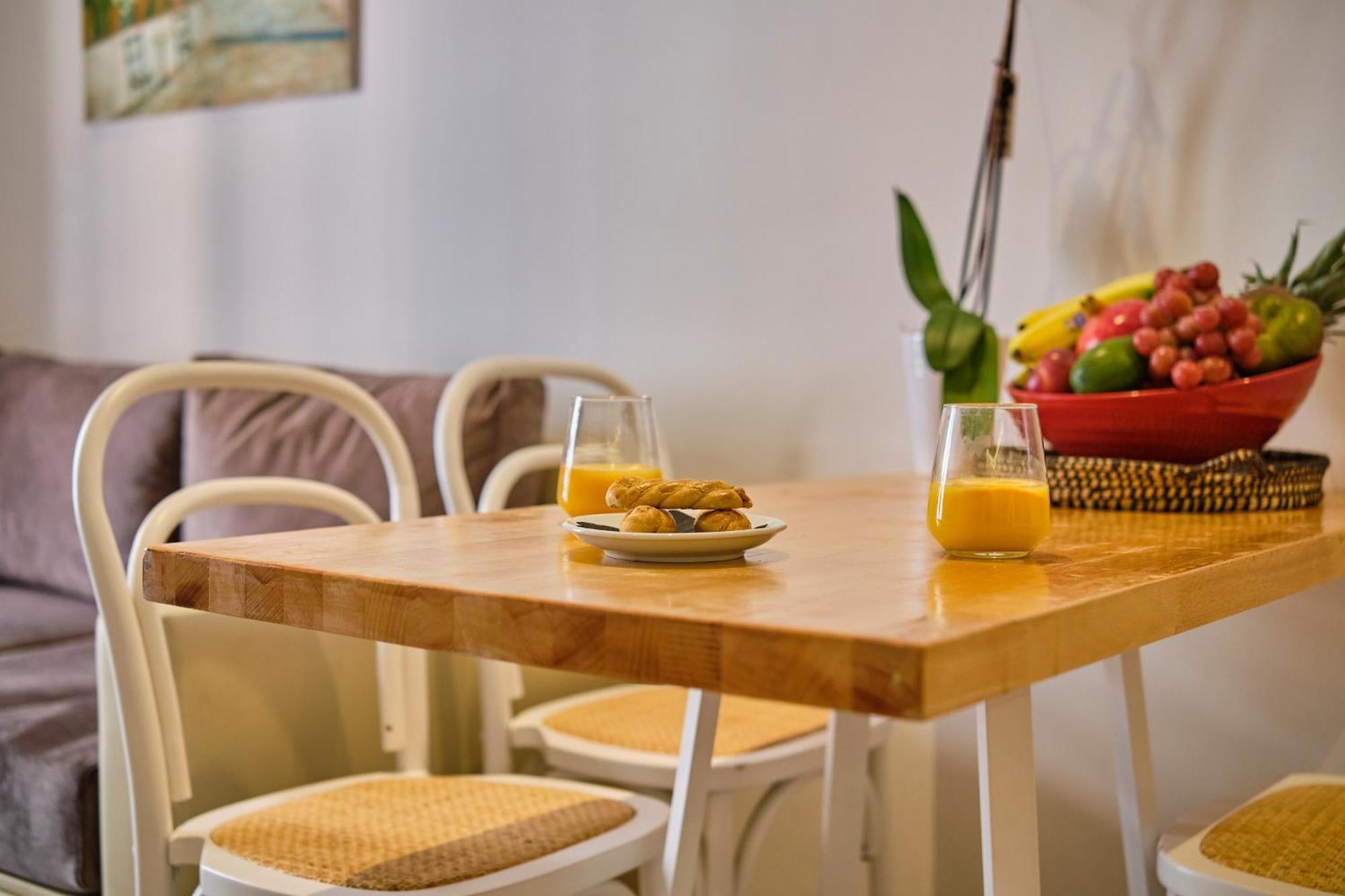 Paradosiakon Apartment Corfu Town Bagian luar foto