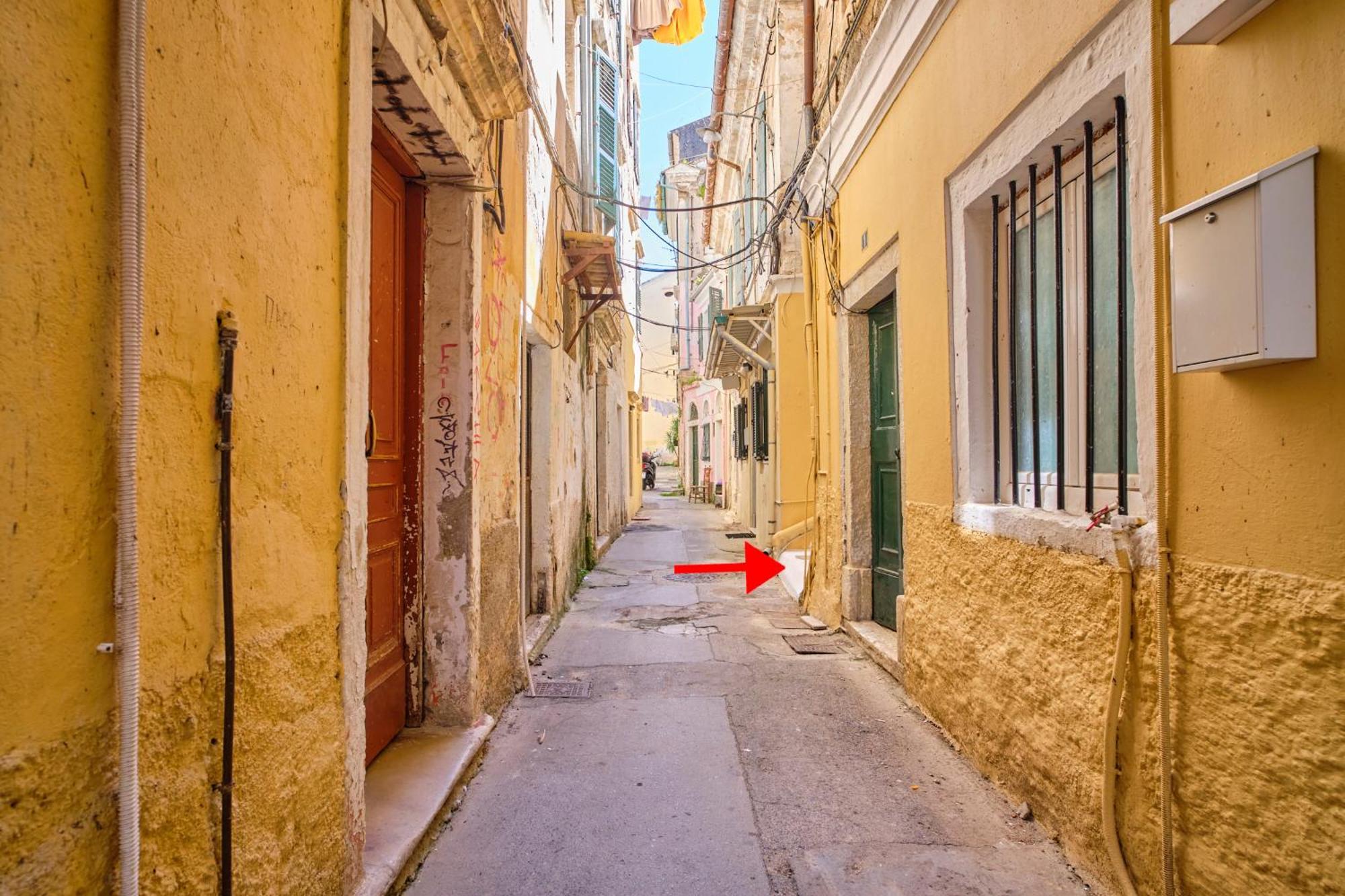 Paradosiakon Apartment Corfu Town Bagian luar foto