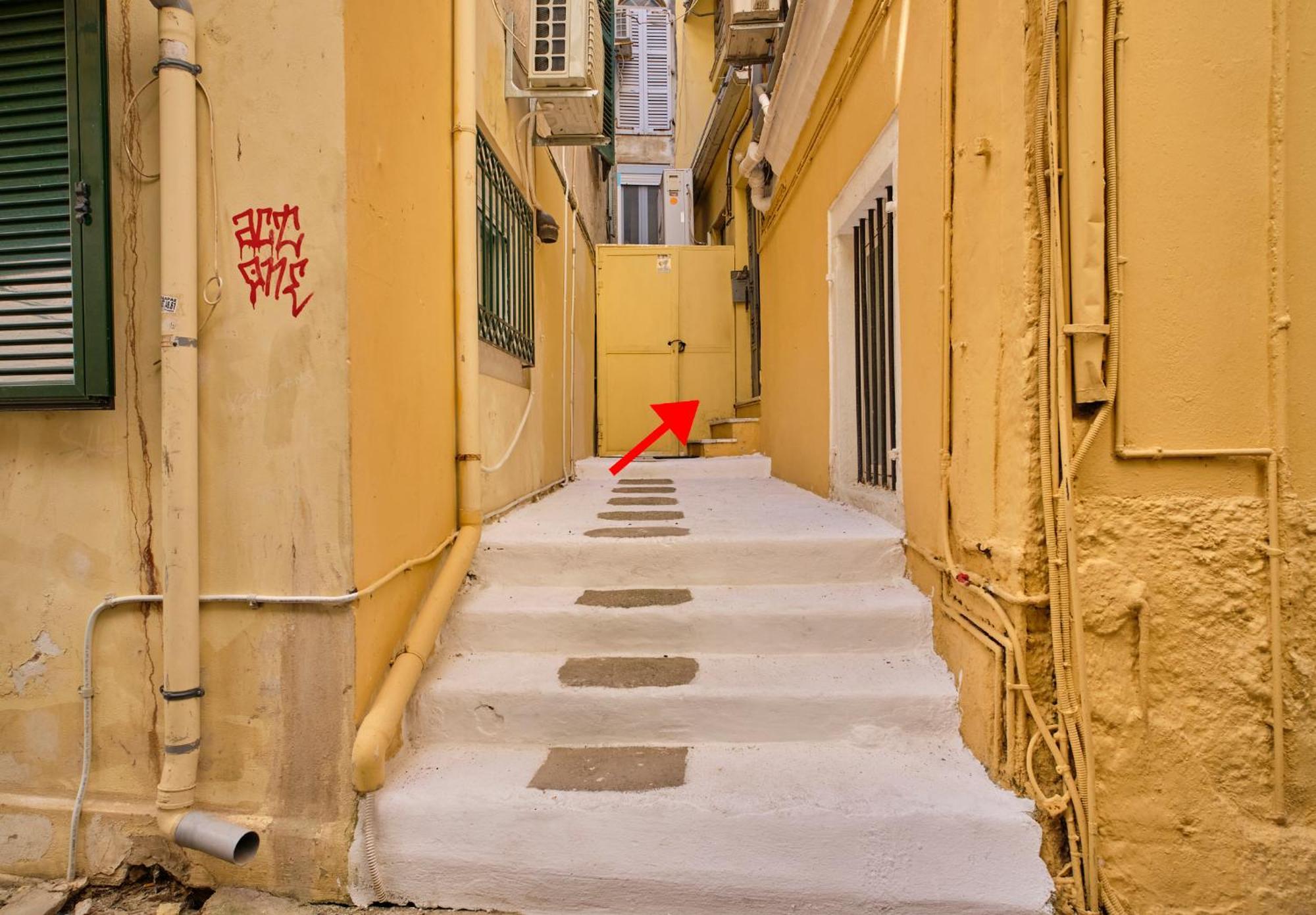 Paradosiakon Apartment Corfu Town Bagian luar foto